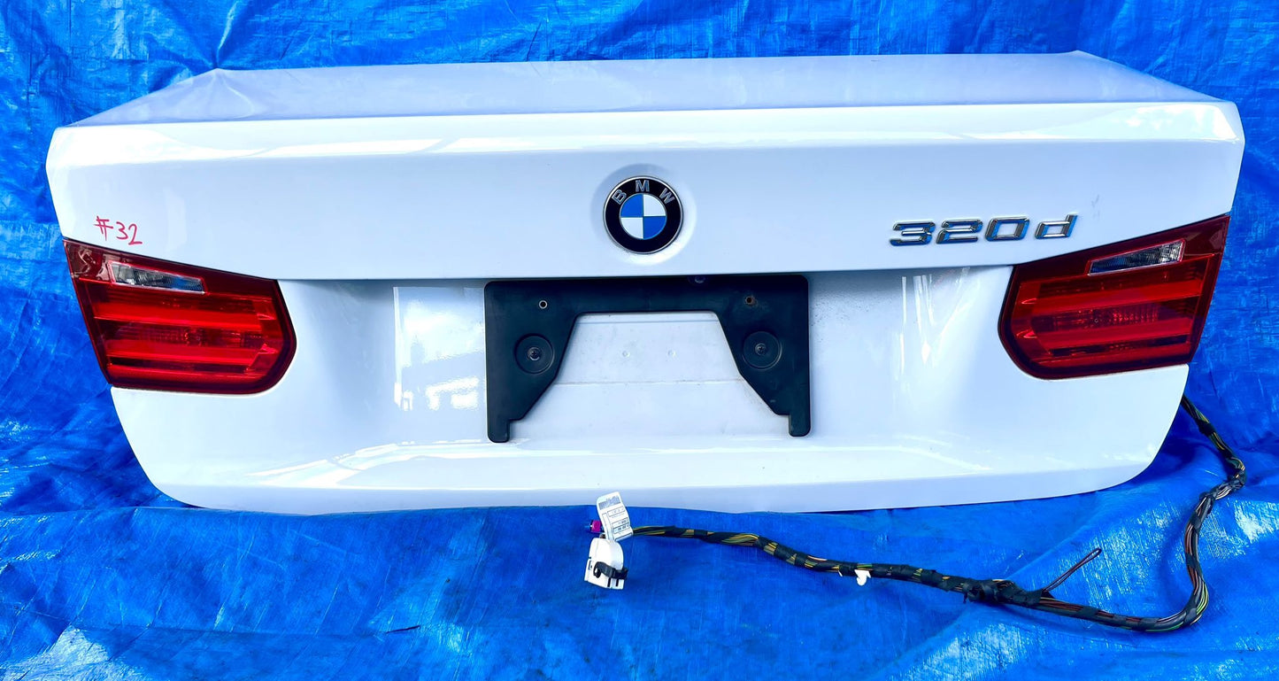 Hayon coffre BMW serie 3