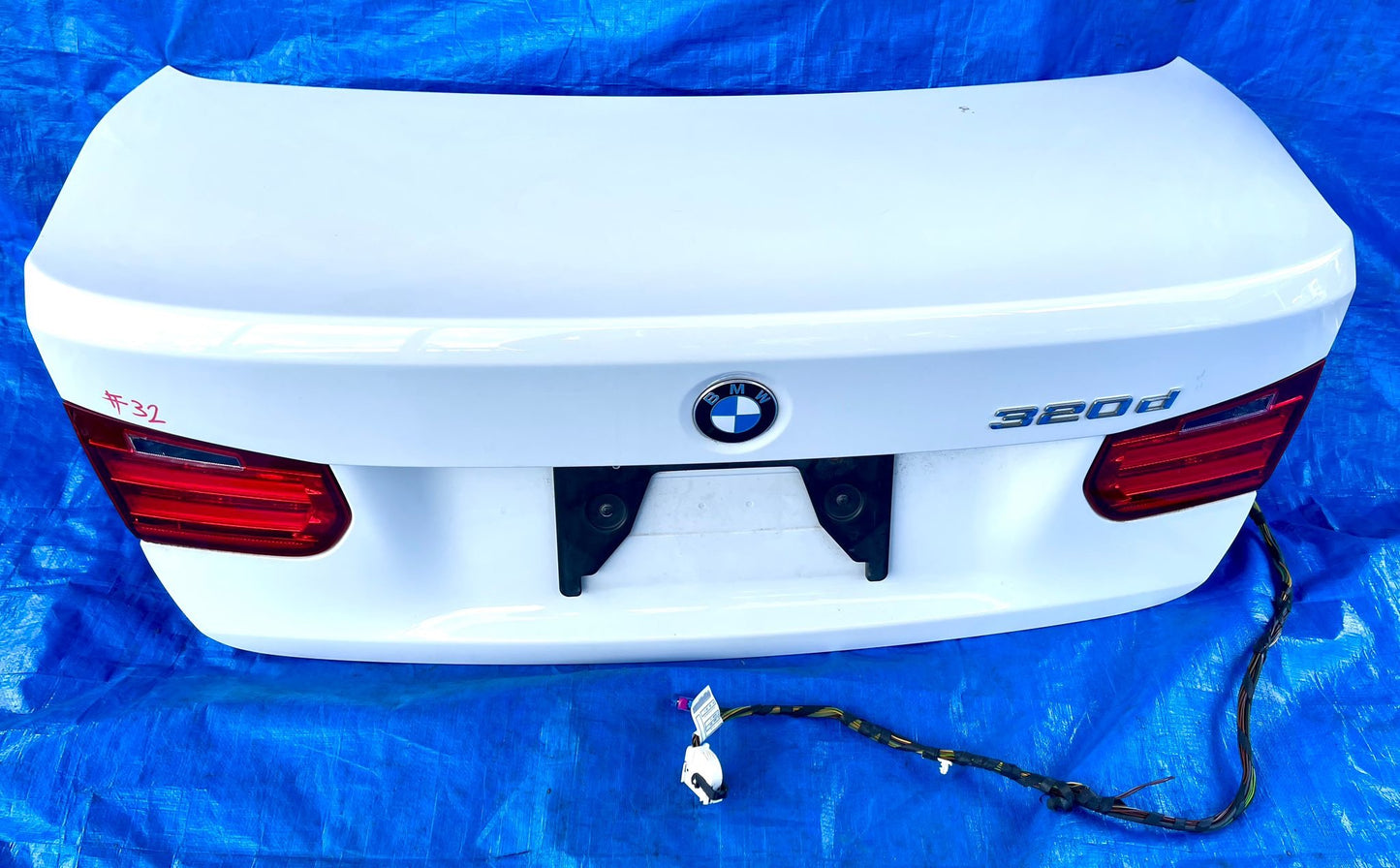 Hayon coffre BMW serie 3